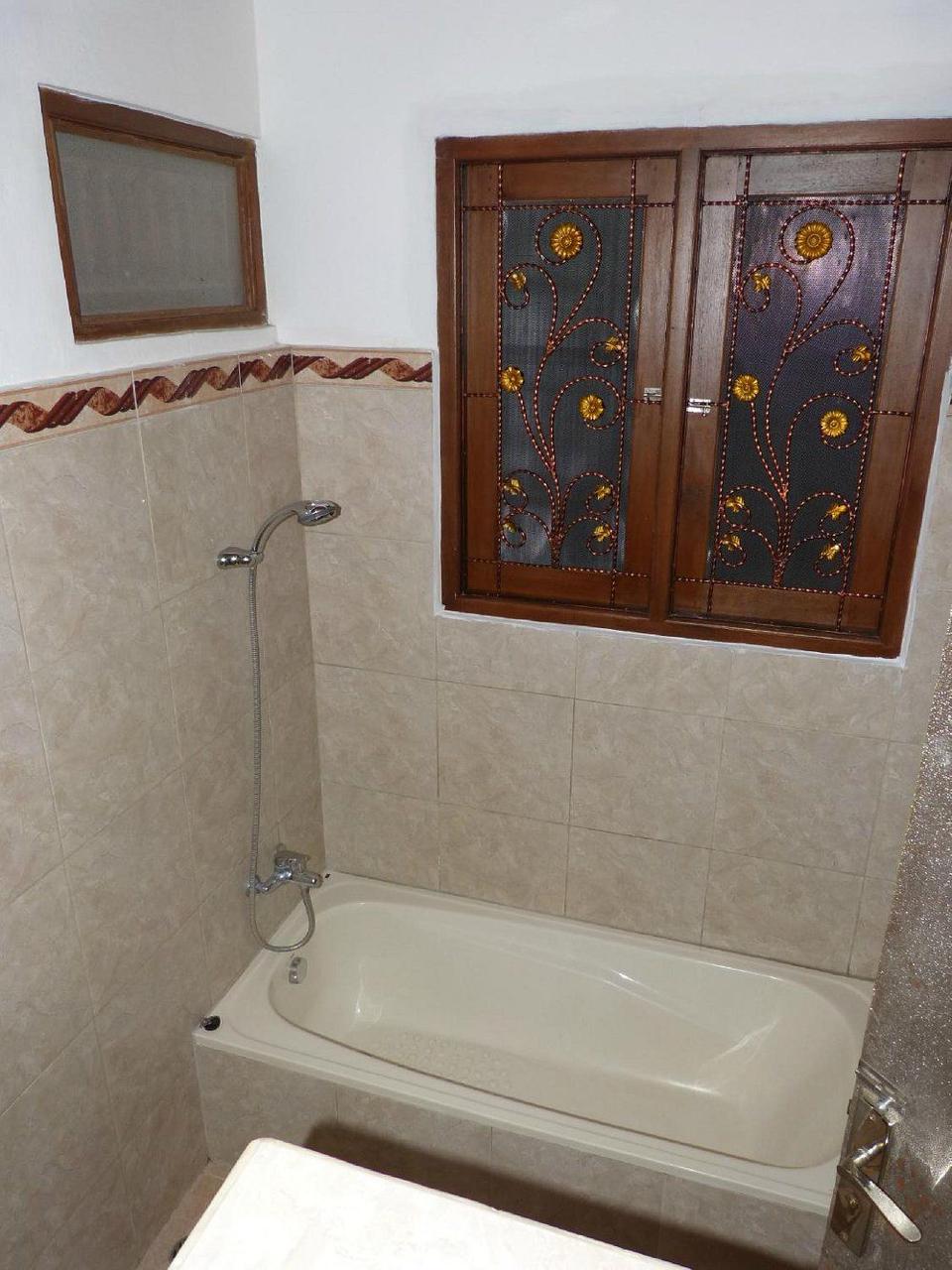 Jual VILLA DIJUAL Lokasi : Banjar Sala Ubud - Real Estate di Bali & Indonesia