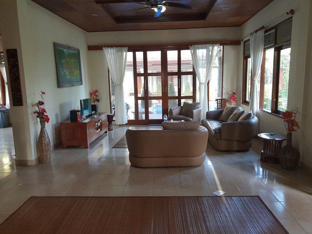 Jual VILLA DIJUAL Lokasi : Banjar Sala Ubud - Real Estate di Bali & Indonesia
