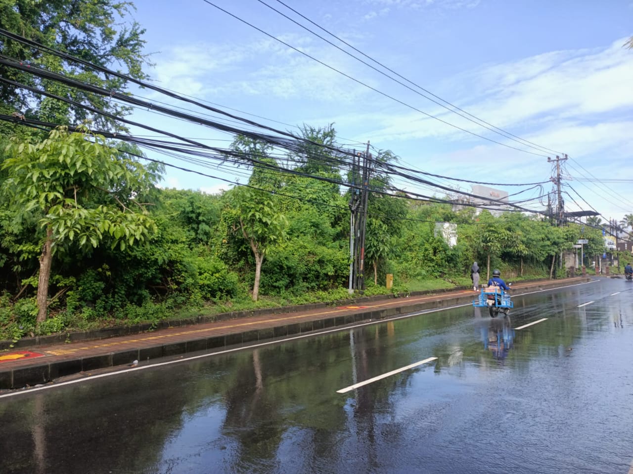 Dijual Tanah Strategis di Bali: Mengapa Canggu & Uluwatu Masih Menjadi Primadona? - Properti Indonesia